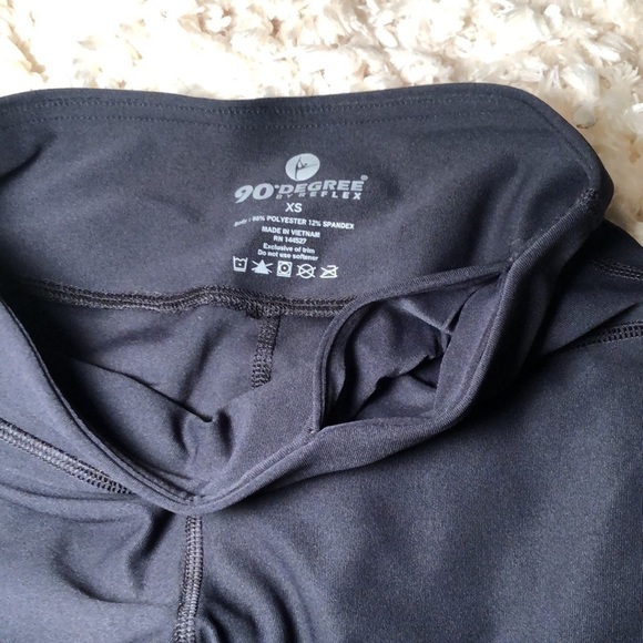 NWT 90 Degree Sliced Leggings | XS. - Picture 6 of 8